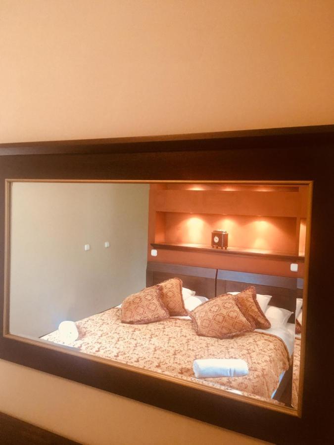 Hotel Haz Az Erdo Szelen Bánk Exterior foto