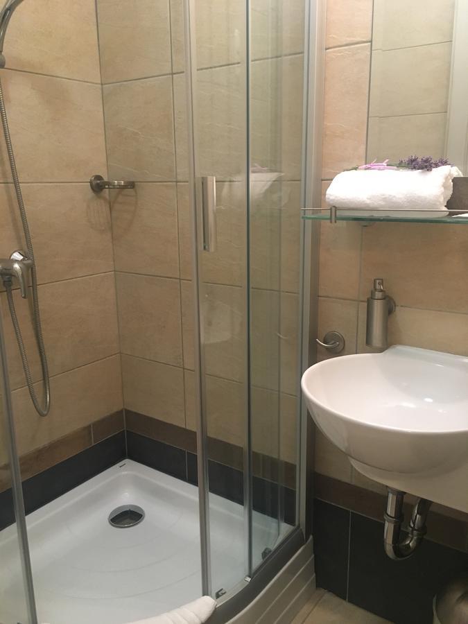 Hotel Haz Az Erdo Szelen Bánk Exterior foto